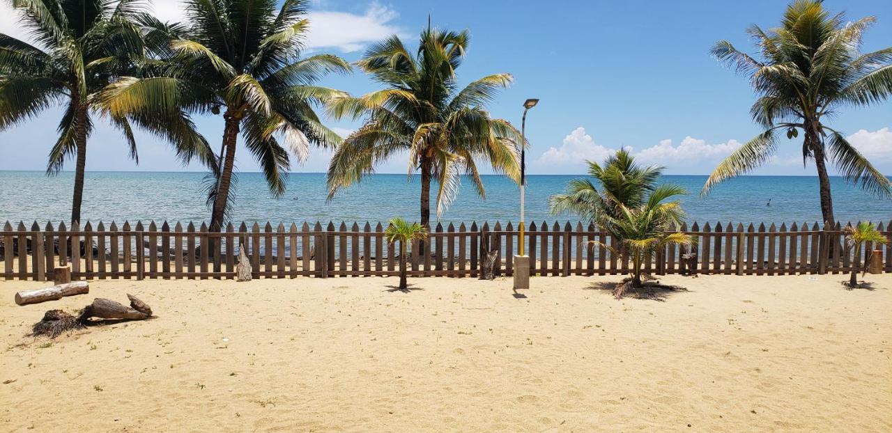 Pal'S On The Beach - Dangriga, Belize Εξωτερικό φωτογραφία
