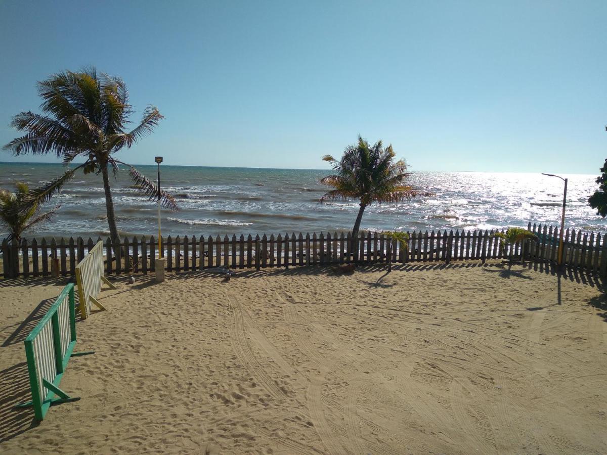 Pal'S On The Beach - Dangriga, Belize Εξωτερικό φωτογραφία