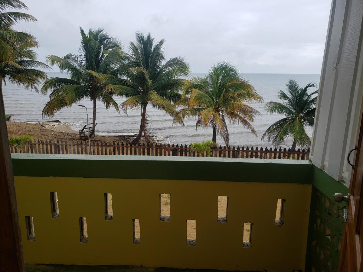 Pal'S On The Beach - Dangriga, Belize Εξωτερικό φωτογραφία